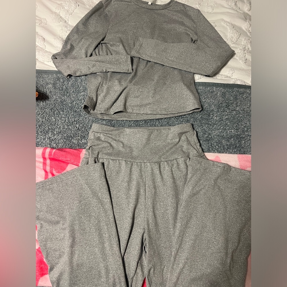 grey matching set - Picture 2 of 2